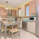 Holiday home Thea