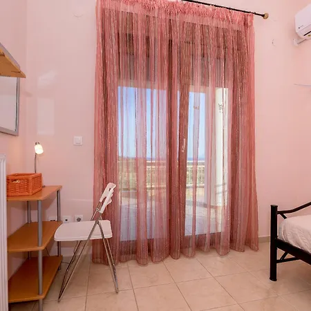 Holiday home Thea *