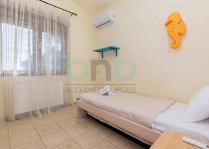 Thea Ferienhaus Dikella