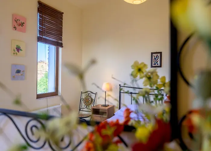 Ferienhaus Thea Dikella